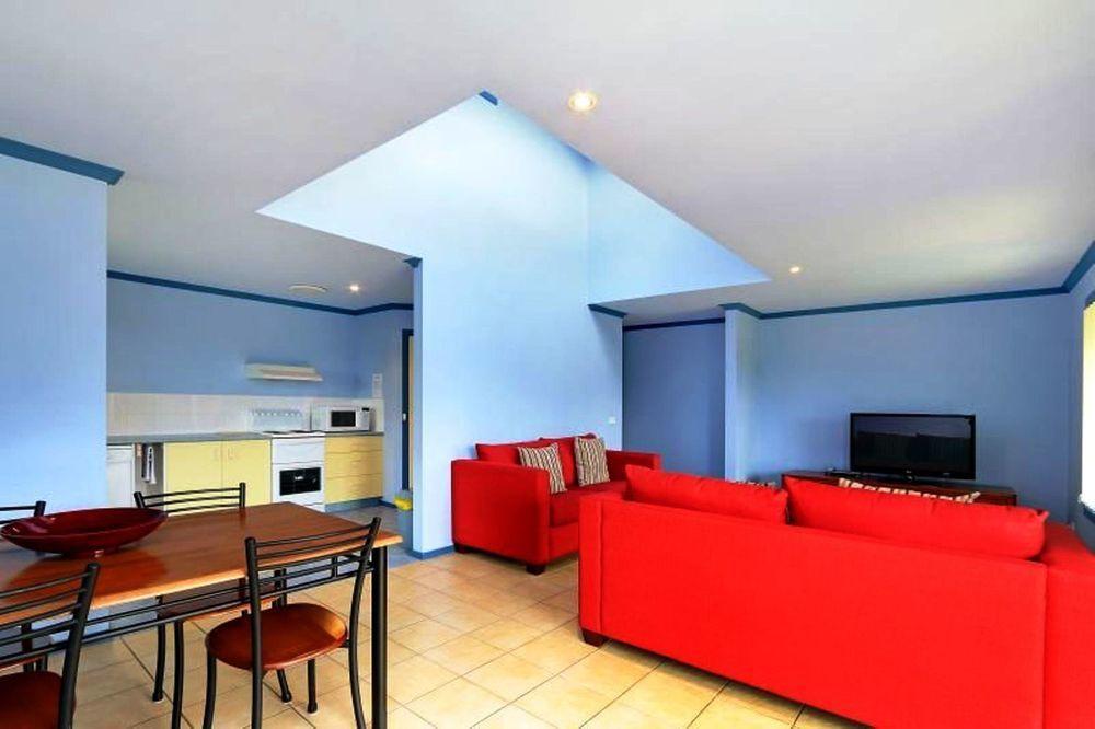 Phillip Island Off-Track Accommodation คาวเวส ภายนอก รูปภาพ